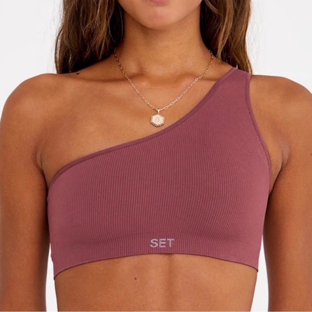 SET Active One-Shoulder Sports Bra in Mauve size M